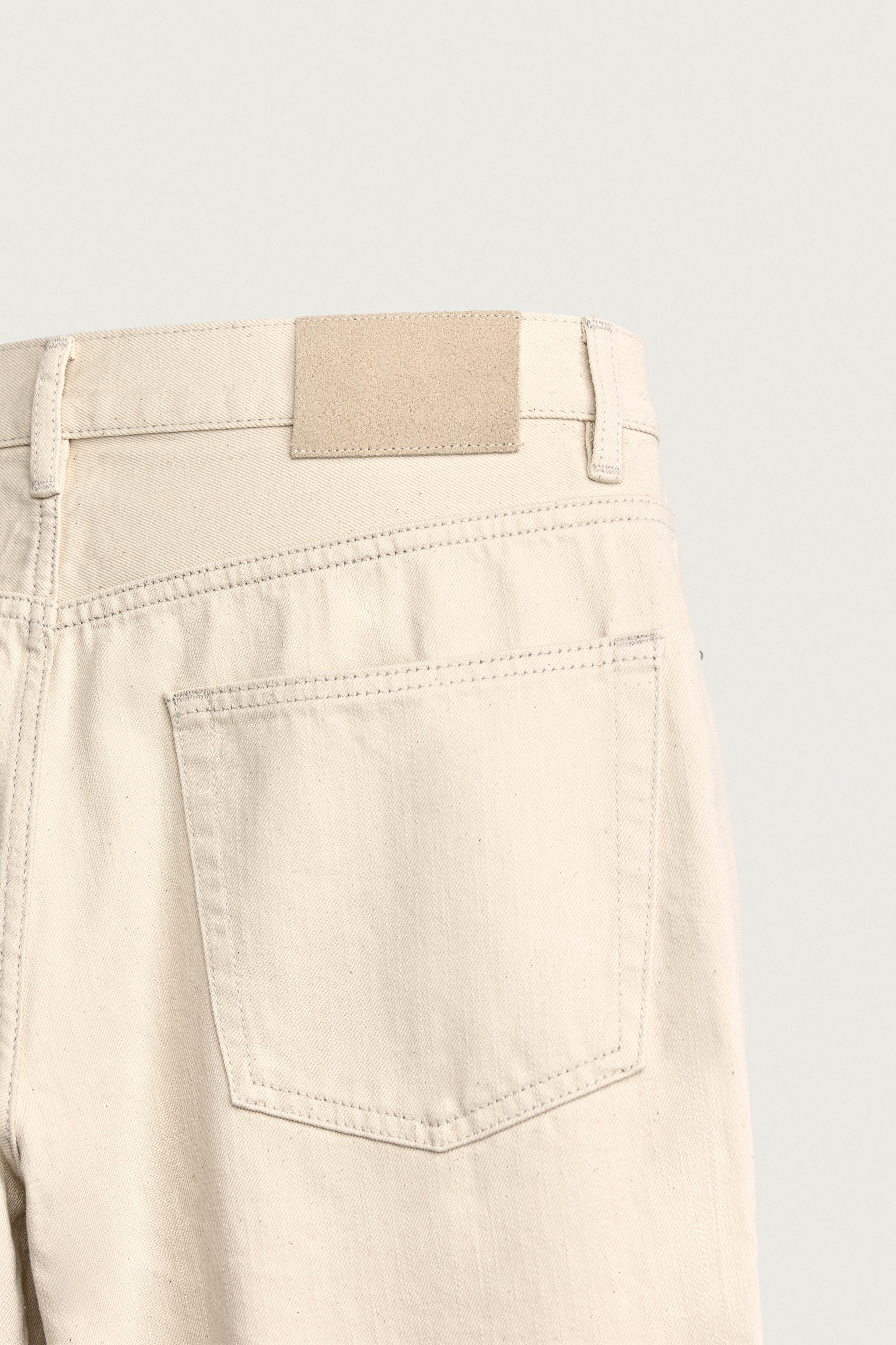 Contrast Cuff Straight Fit Jeans